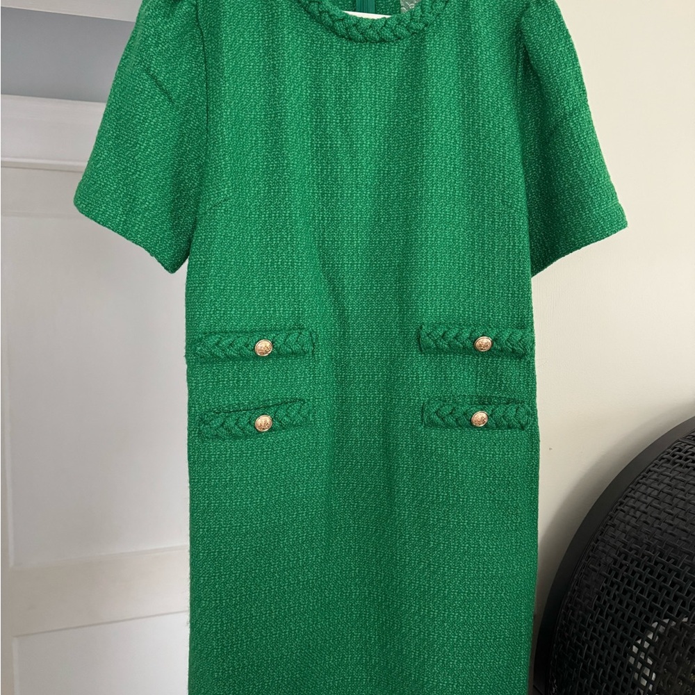 Chic Green Mini Dress for Effortless Elegance